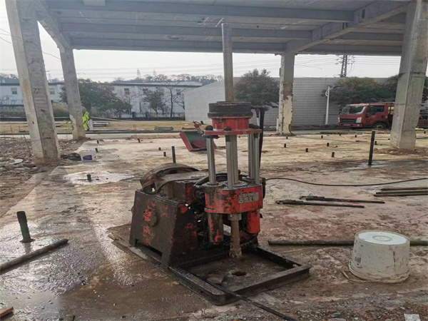 乌尔禾袖阀管小导管注浆加固施工工艺